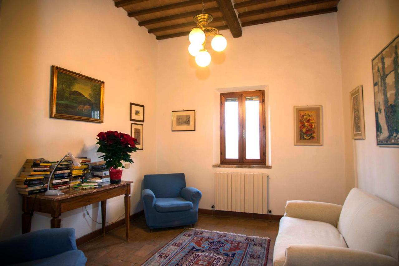 Agriturismo Poggiarellino - مونتالشينو المظهر الخارجي الصورة