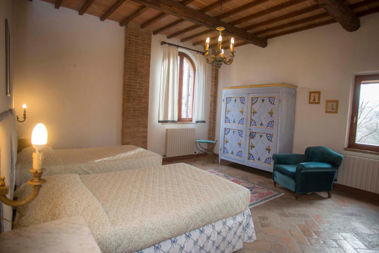 Agriturismo Poggiarellino - مونتالشينو المظهر الخارجي الصورة
