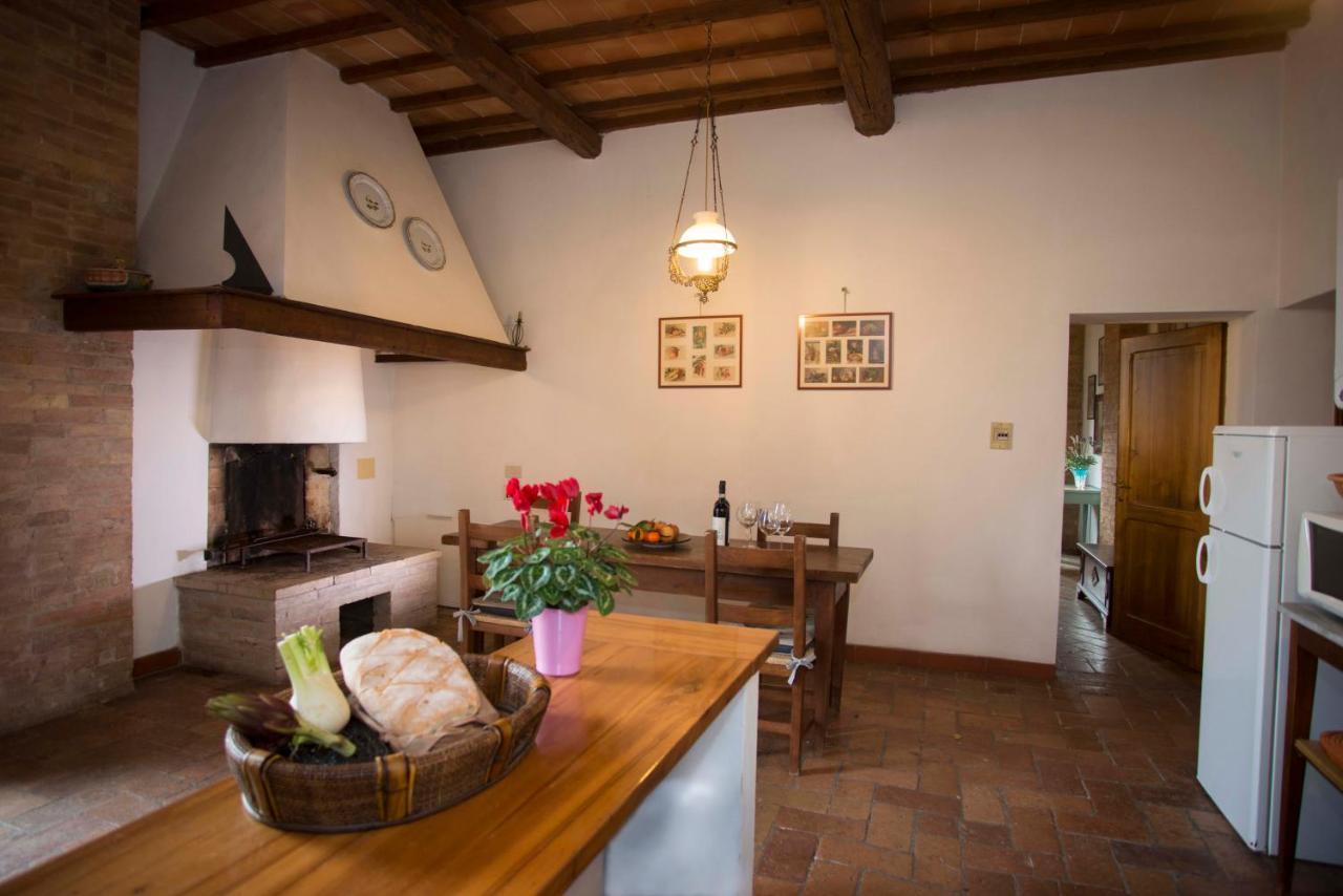Agriturismo Poggiarellino - مونتالشينو المظهر الخارجي الصورة